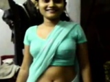 Indian Girl in Saree seducing